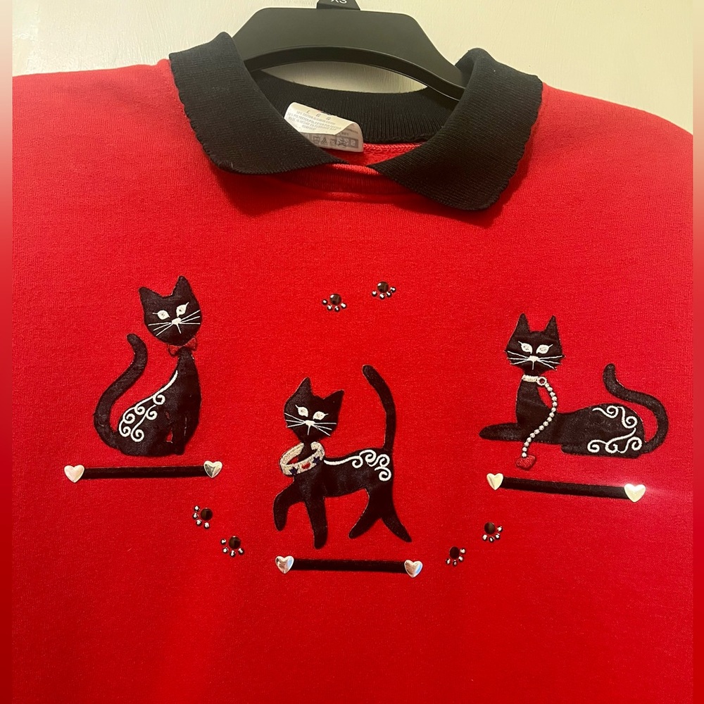 Vintage 90s Collared Appliqué Red Sweatshirt Black cat kitten jewel Size Large